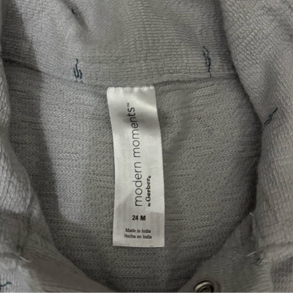 Gray Sailboat Print Shirt and Shorts Set - Picture 2 of 2